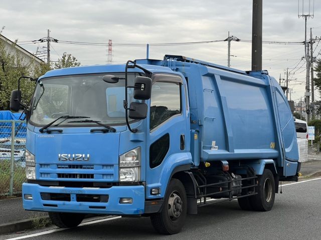 Isuzu Forward