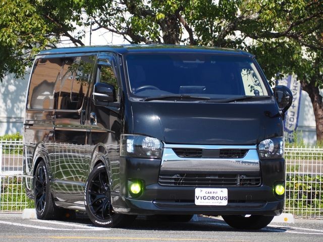 2020 Toyota Hiace V