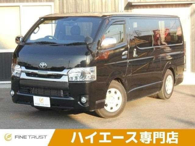 2019 Toyota Hiace V
