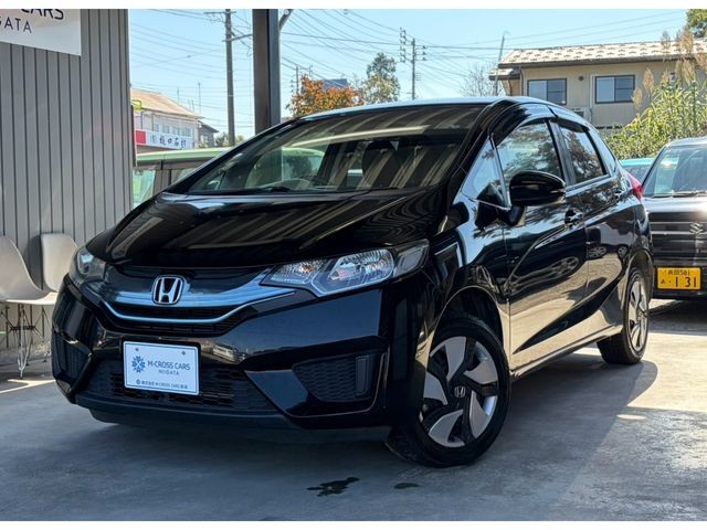 2014 Honda FIT HV