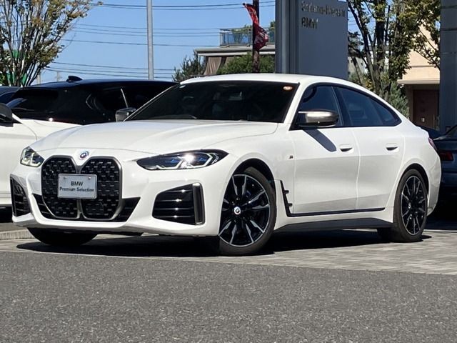 BMW M440I