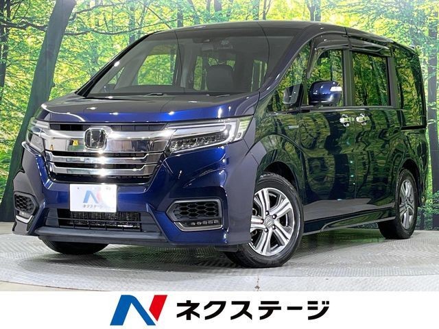 2017 Honda Step Wagon HV