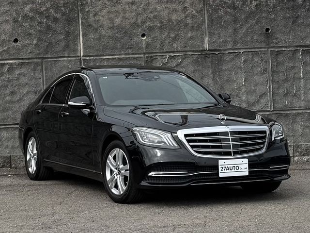 Mercedes-Benz S400
