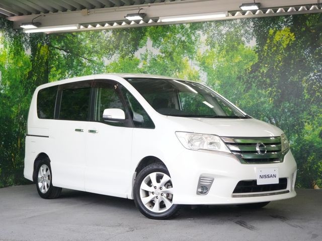 2011 Nissan Serena