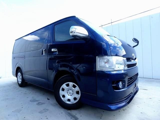 Toyota Hiace V
