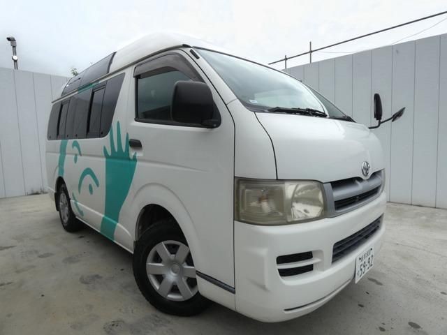 Toyota Hiace V