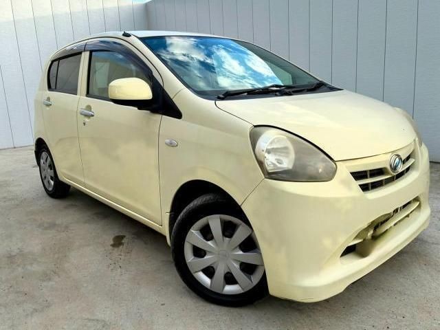 2011 Daihatsu Mira ES
