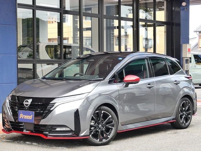 Nissan Aura
