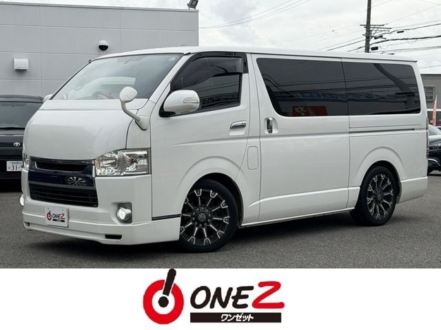 2014 Toyota Hiace V