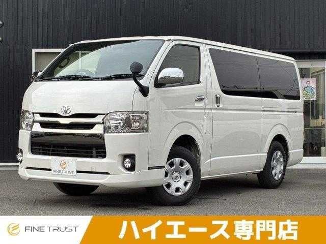 2019 Toyota Hiace V