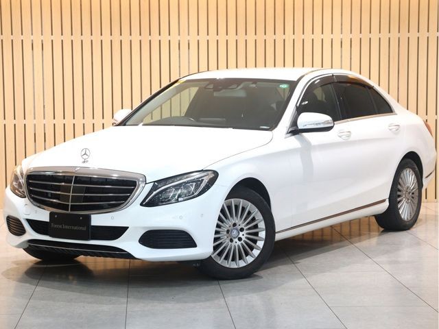 Mercedes-Benz C200