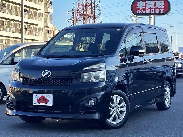 2011 Toyota Voxy
