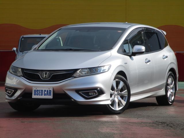 2015 Honda Jade HV