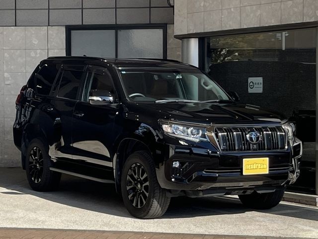 2021 Toyota Land Cruiser Prado