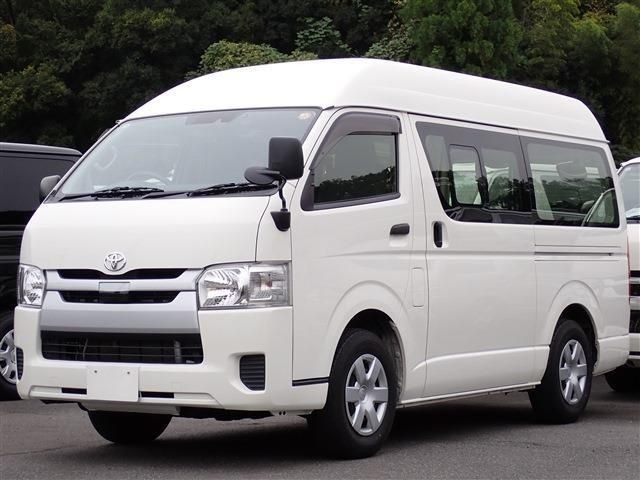 Toyota Hiace V