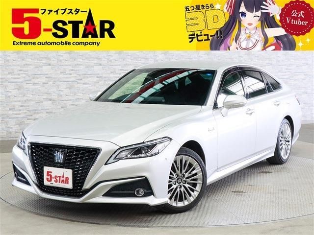 2019 Toyota Crown HV