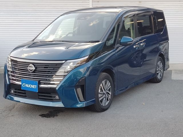2023 Nissan Serena