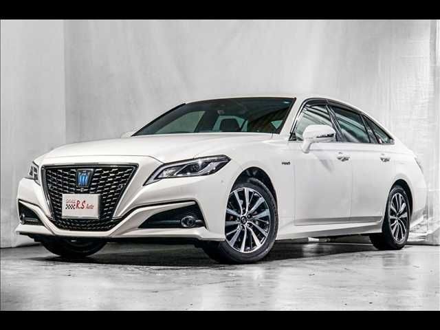 2019 Toyota Crown HV