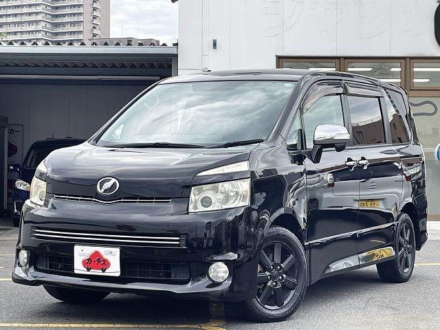 2009 Toyota Voxy