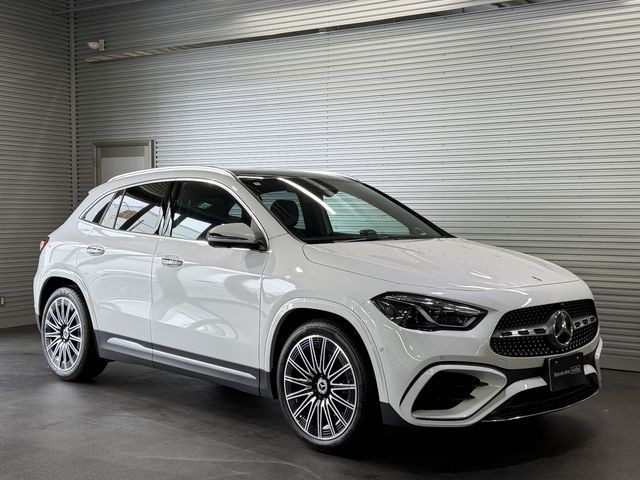 Mercedes-Benz GLA200D