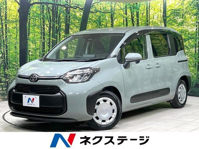 Toyota Sienta HV