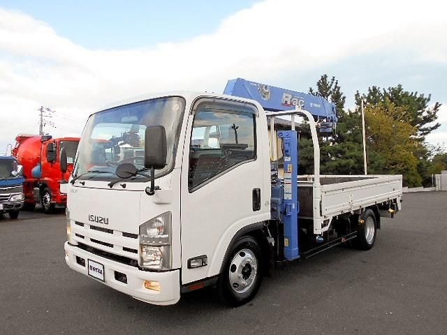 Isuzu ELF