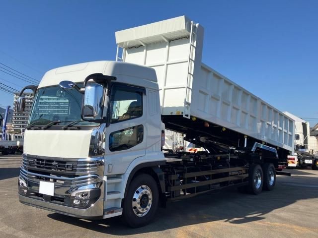 Mitsubishi Super Great