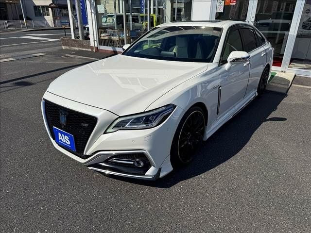 2018 Toyota Crown HV
