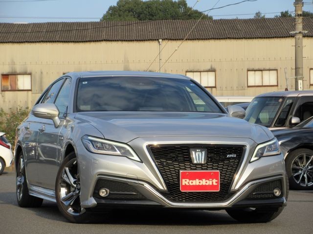 2018 Toyota Crown HV