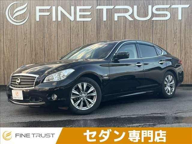 2011 Nissan Fuga HV