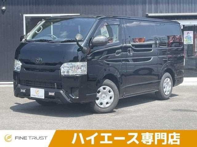 2020 Toyota Hiace V