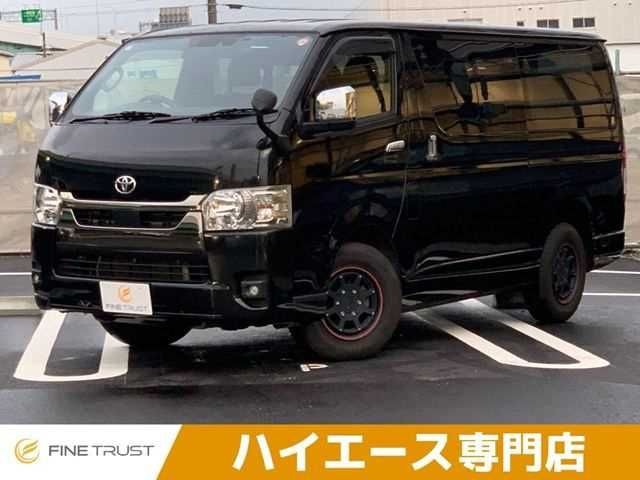 Toyota Hiace V