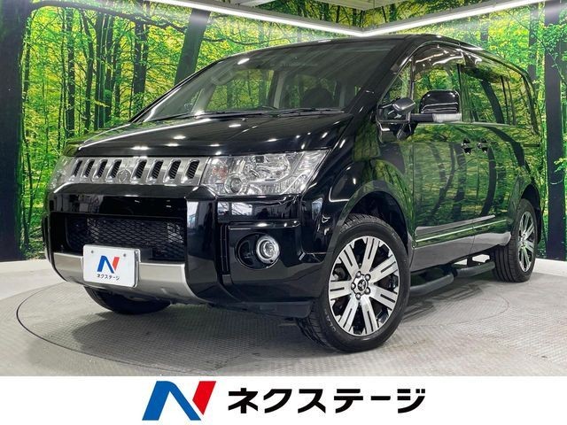 2018 Mitsubishi Delica D5