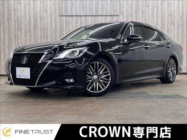 2016 Toyota Crown HV