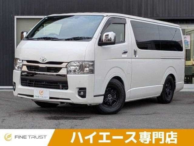 2022 Toyota Hiace V