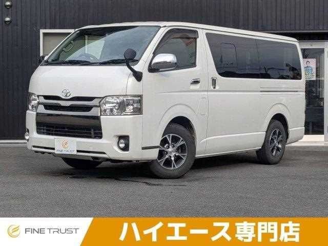 2015 Toyota Hiace V