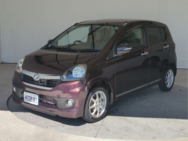 2013 Daihatsu Mira ES