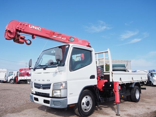 2011 Mitsubishi Canter T