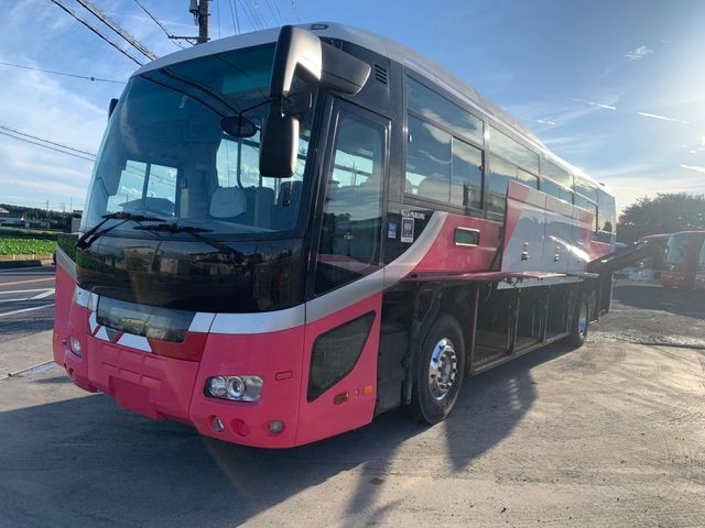 Isuzu Gala