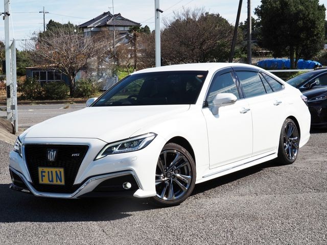 2021 Toyota Crown HV