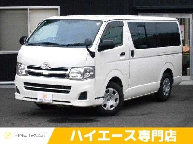 Toyota Hiace V