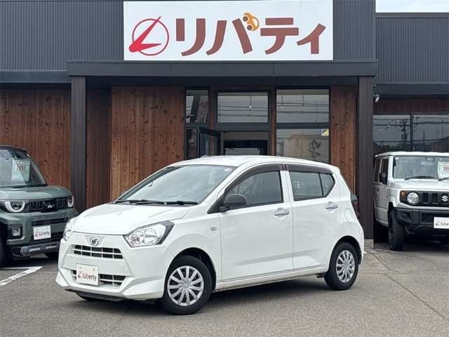 Daihatsu Mira ES