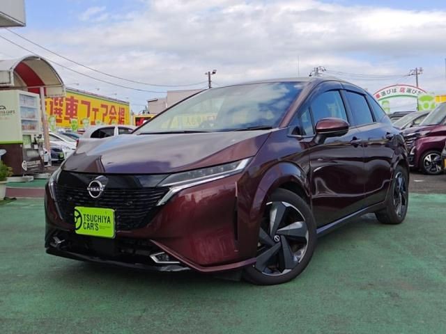 Nissan Aura