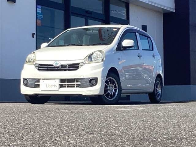 Daihatsu Mira ES