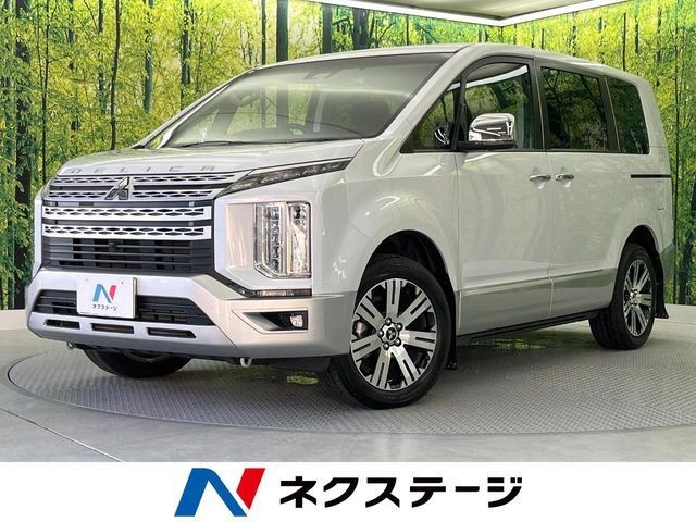Mitsubishi Delica D5