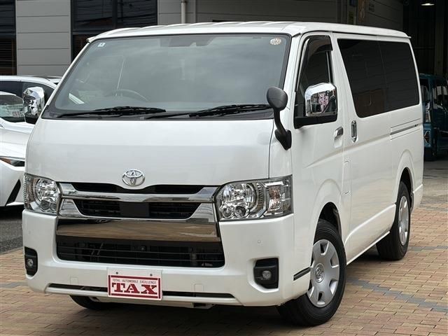 Toyota Hiace V