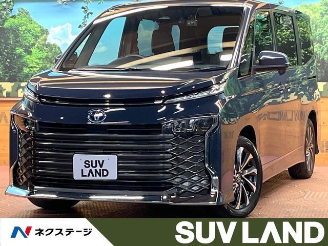 Toyota Voxy HV