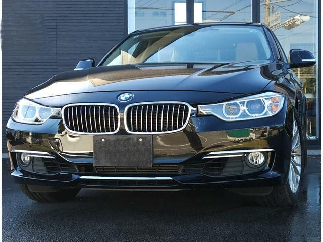BMW 320I