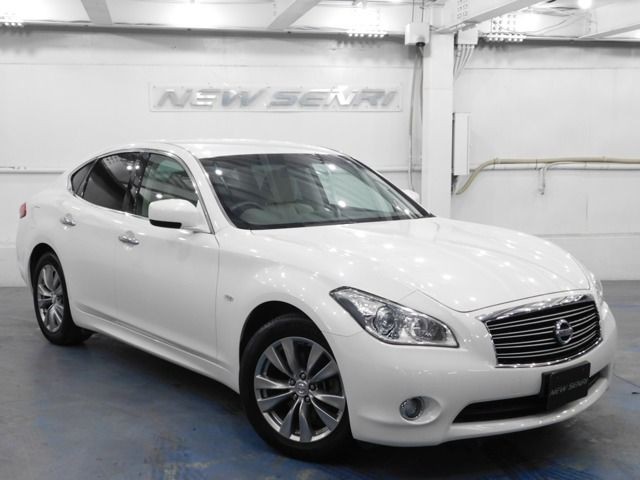 2012 Nissan Fuga