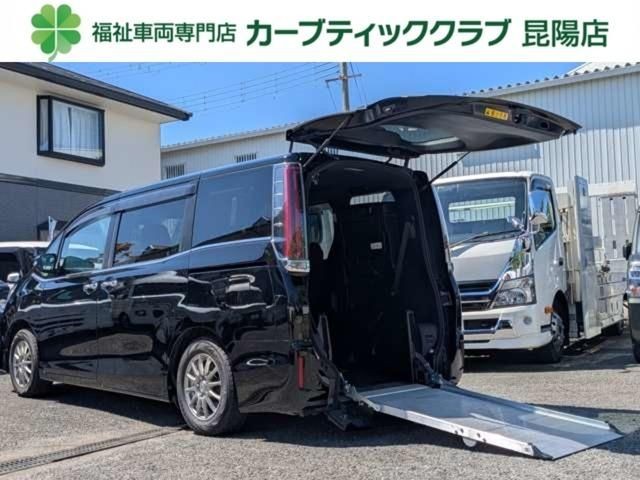 Toyota Esquire HV